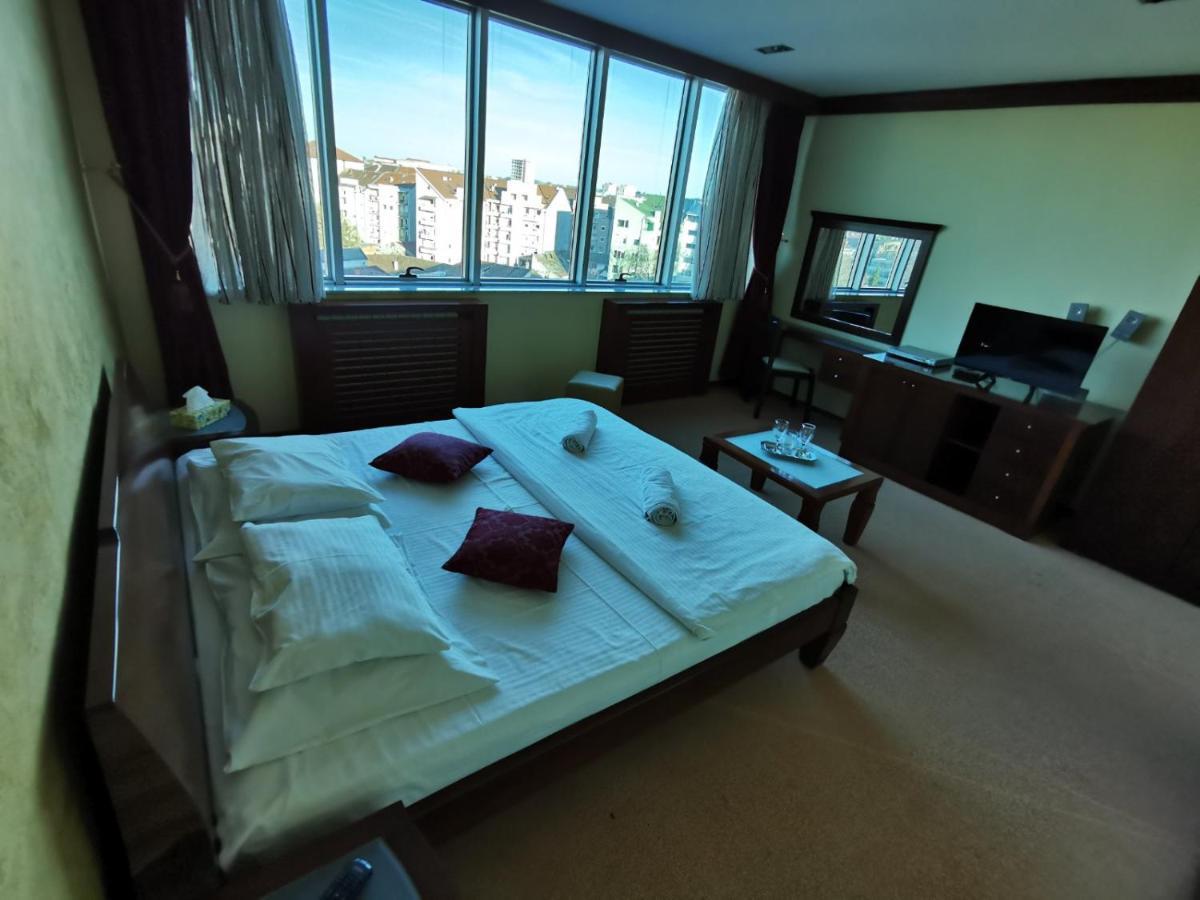 Panorama Apartman Novi Sad Luaran gambar